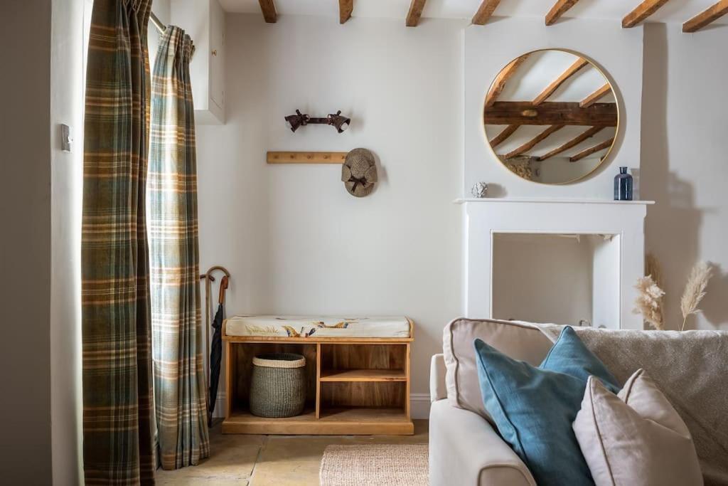 Charming 17Th Century Cotswold Cottage Adlestrop Екстер'єр фото